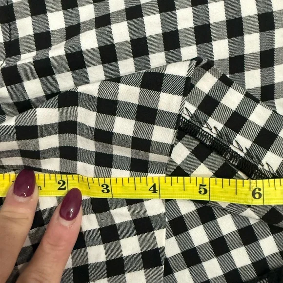 Anthropologie Black and White Gingham Women Shorts - Picture 6 of 6